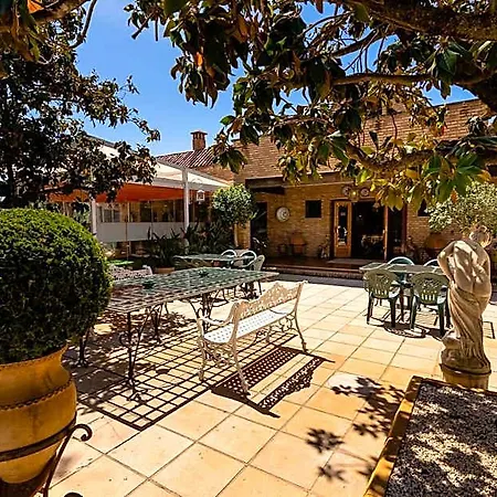 Arruzafa Hotel 2*