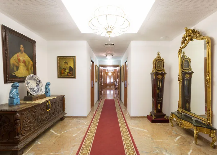 Arruzafa Отель 2*